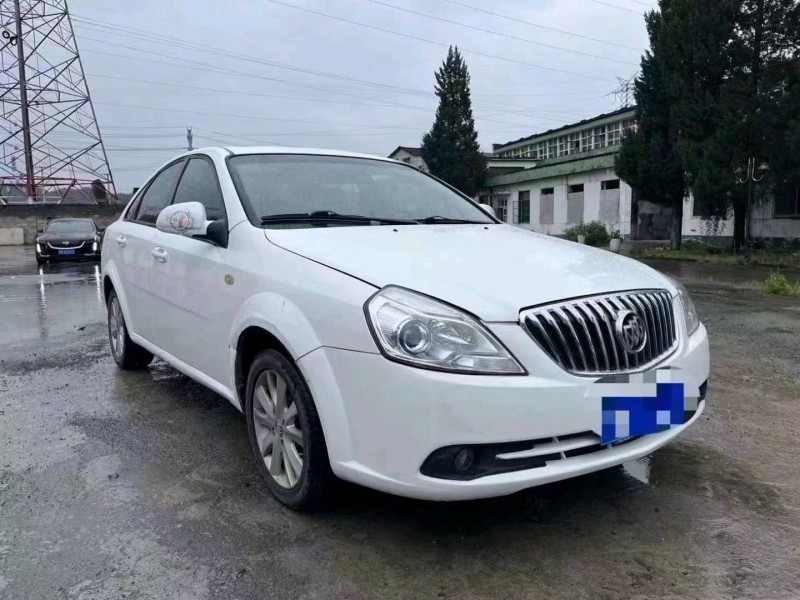 宜昌16年别克凯越2