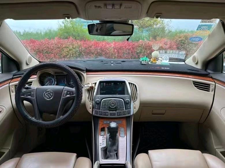 盐城09年别克君越7