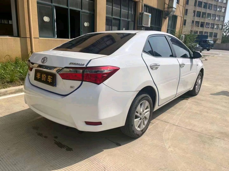 宜昌19年丰田卡罗拉3