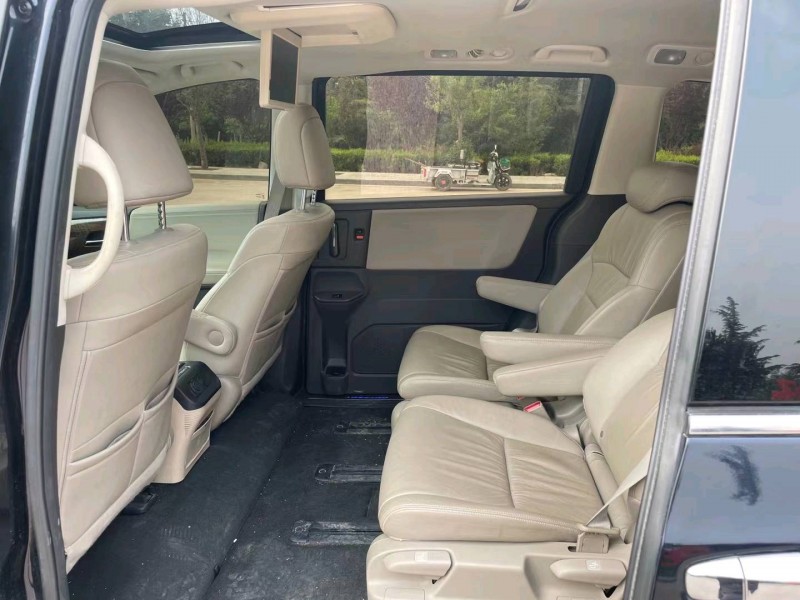 济南17年本田奥德赛5