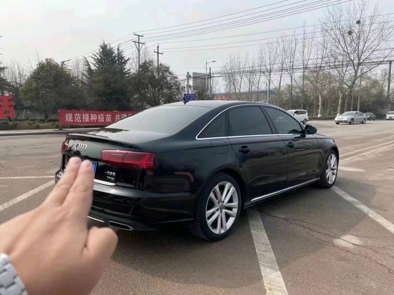 济南17年奥迪A6L8