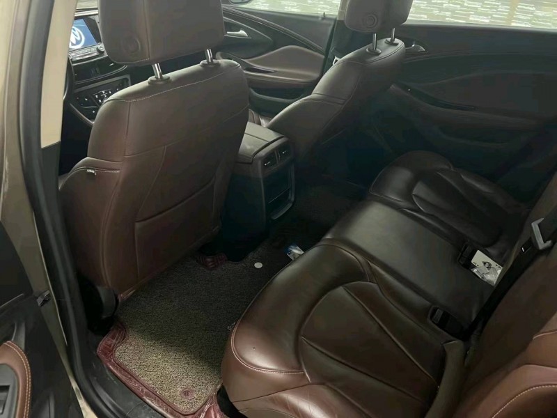 青岛15年别克昂科威7