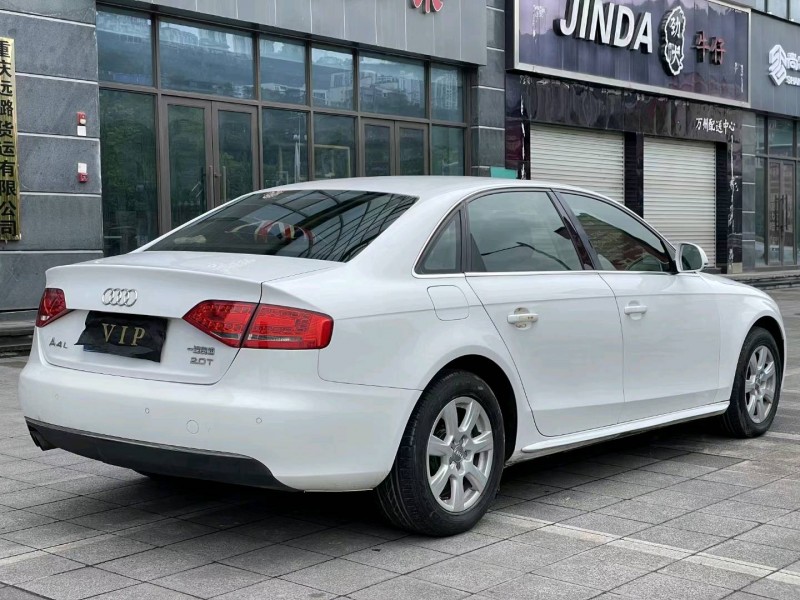 重庆11年奥迪A4L4