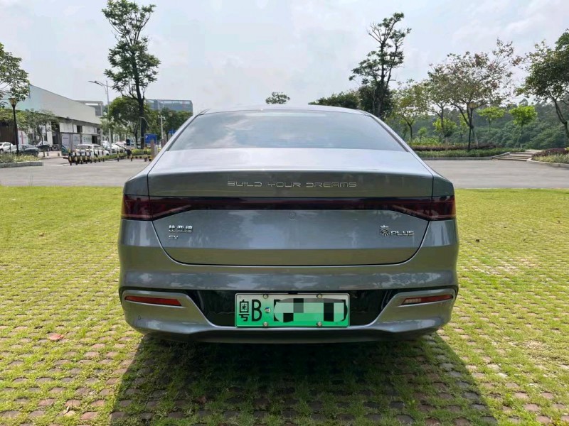 深圳22年比亞迪秦9
