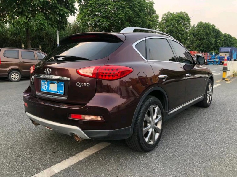 深圳15年英菲尼迪QX508