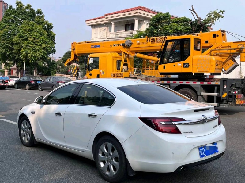 深圳14年别克君威7