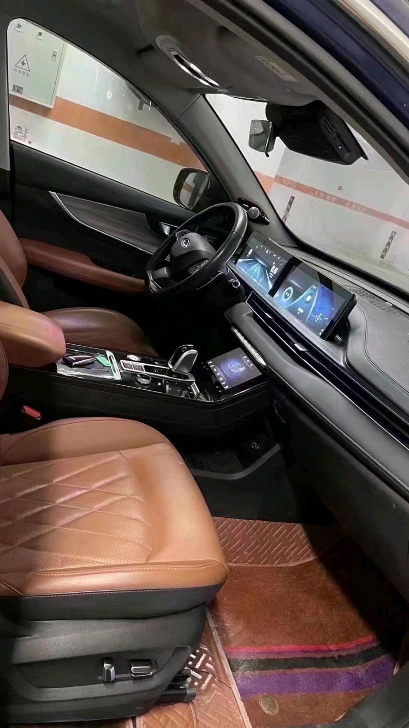 成都21年奇瑞瑞虎89