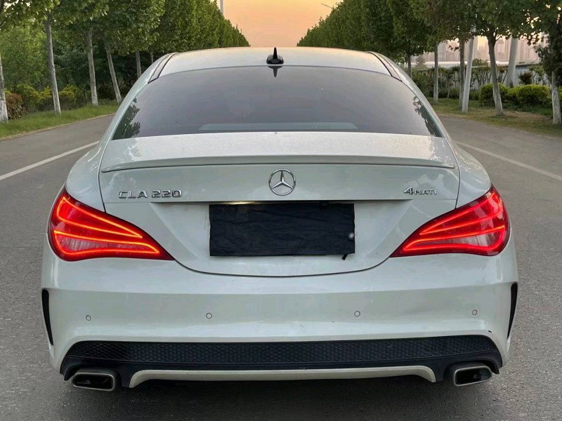 徐州15年奔驰CLA9