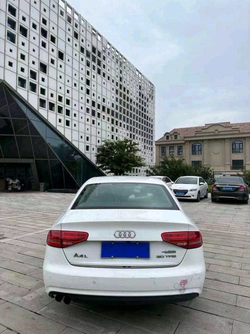 枣庄14年奥迪A4L4