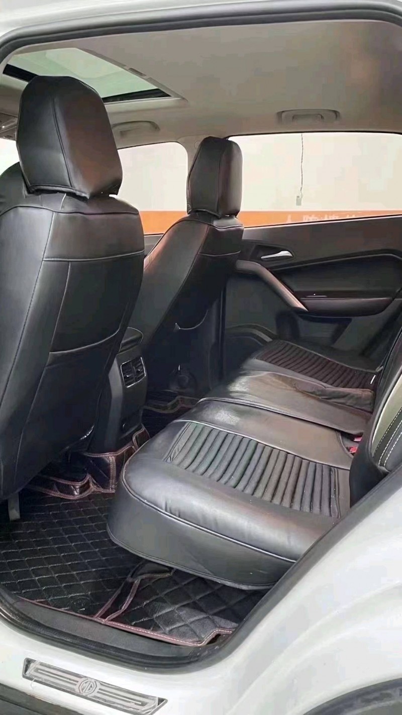 成都19年名爵锐腾7