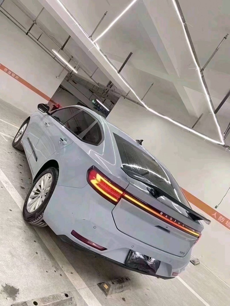 成都20年宝骏RC56