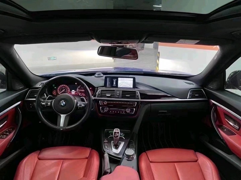 成都19年宝马3系9