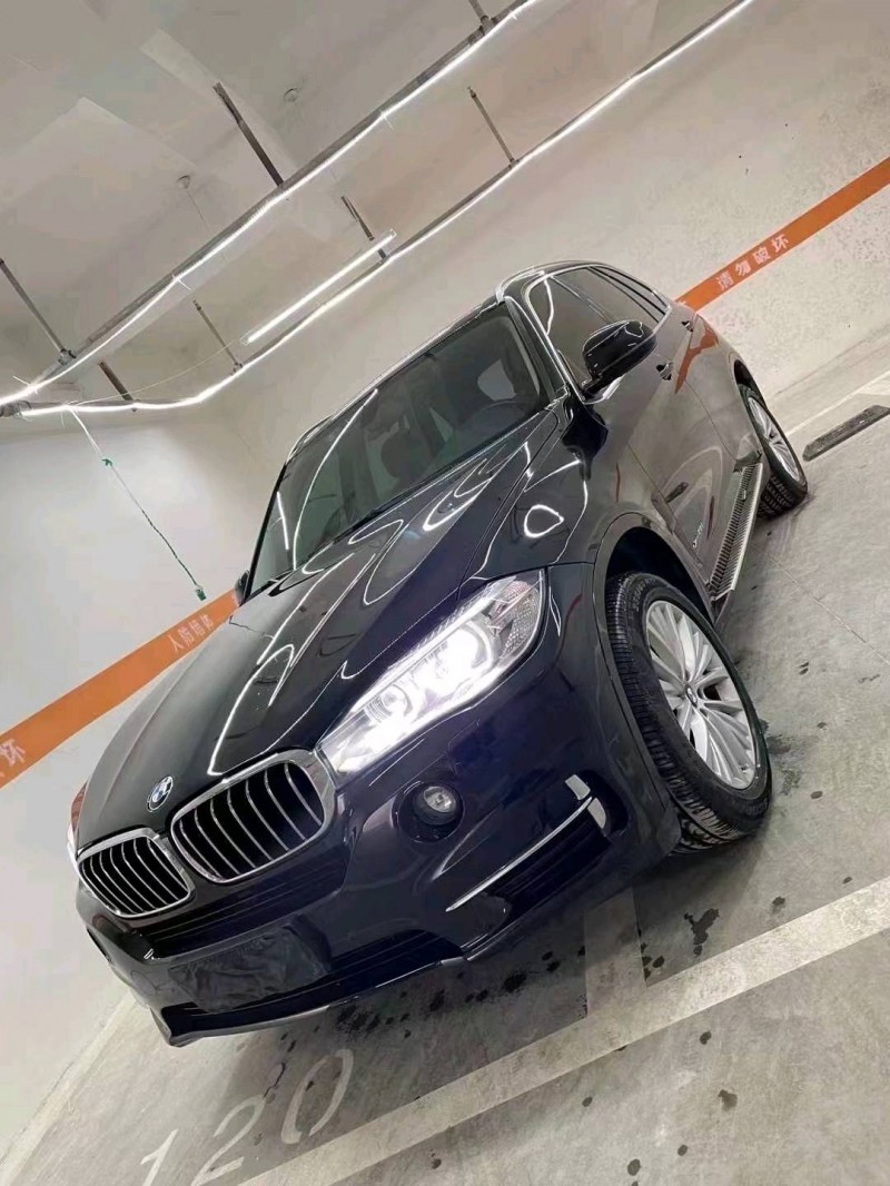 成都17年宝马X52