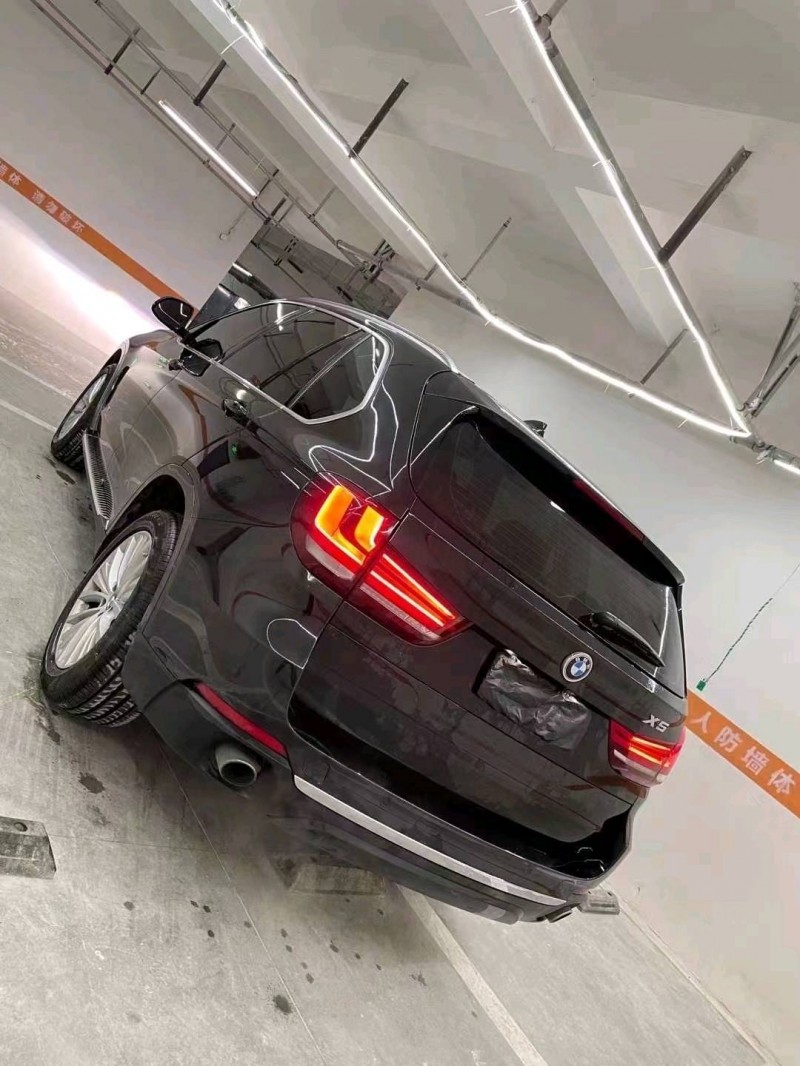 成都17年宝马X54