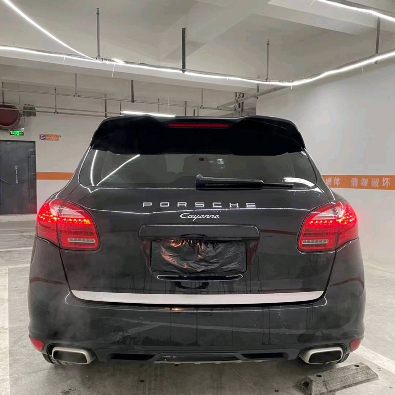 成都15年保时捷卡宴5