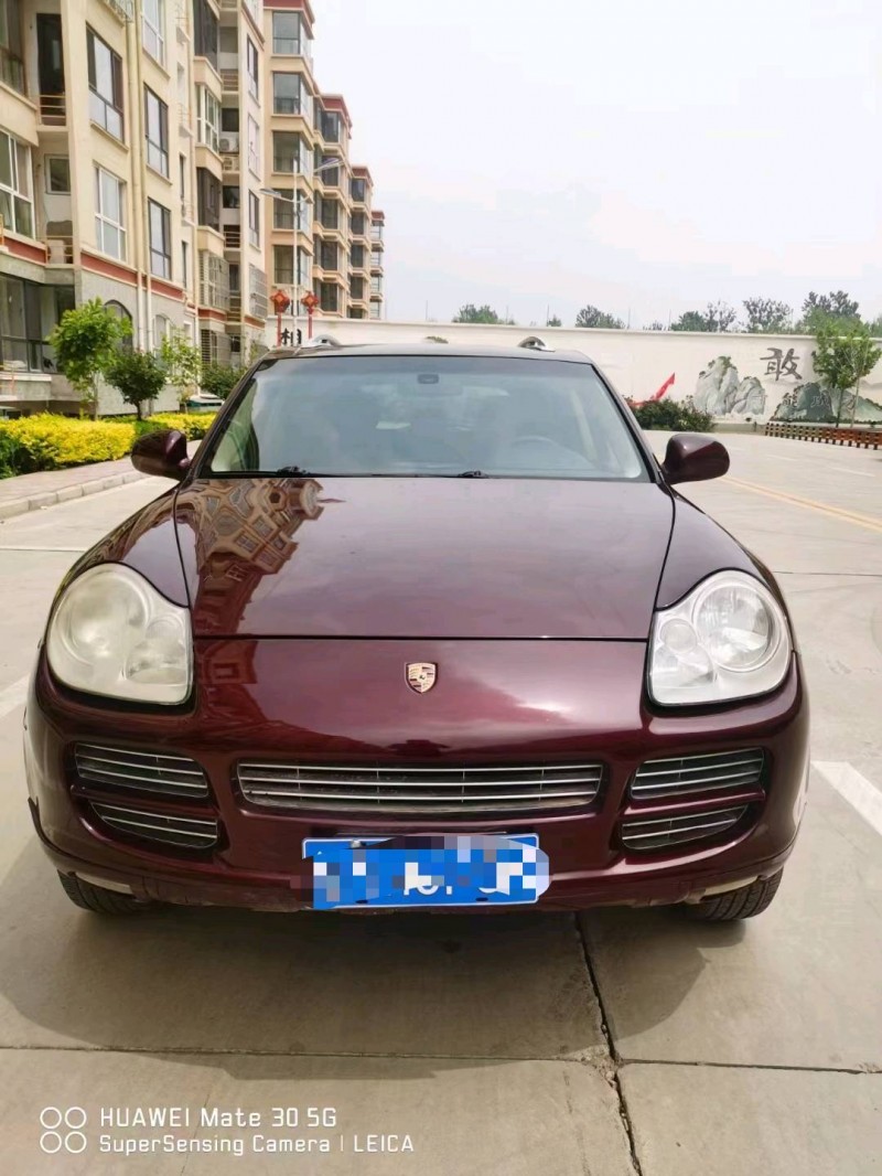 保定06年保时捷卡宴1
