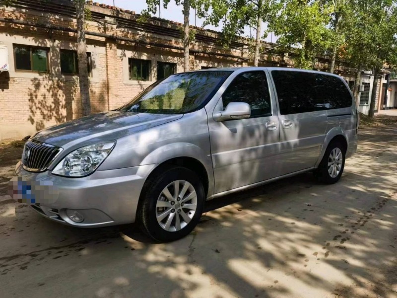 保定16年别克GL83