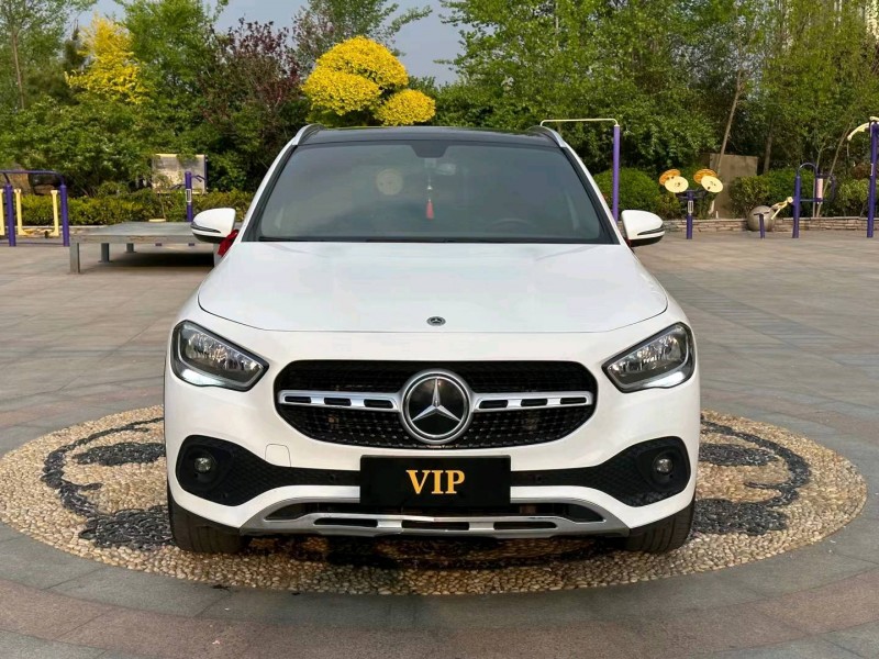 青岛21年奔驰GLA1