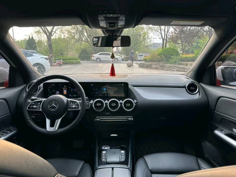 青岛21年奔驰GLA4