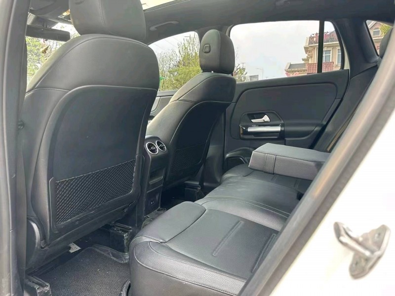 青岛21年奔驰GLA5