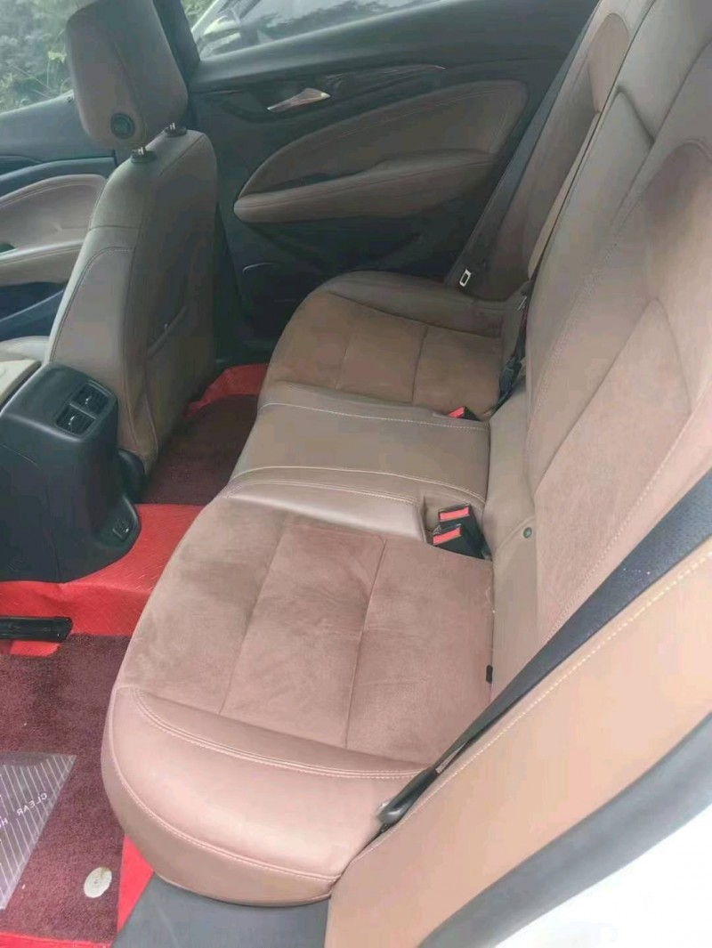 广州19年别克君威2