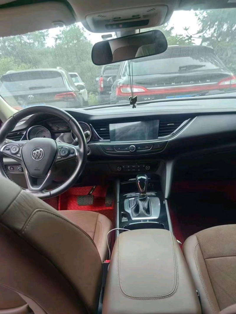 广州19年别克君威4