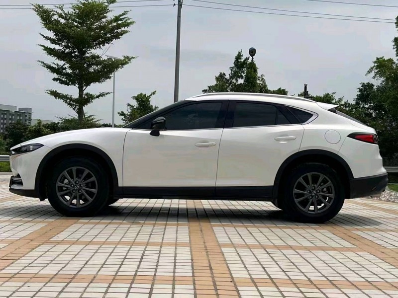 汕头20年马自达CX-49