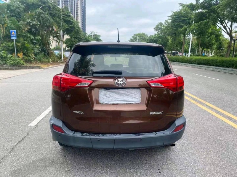 珠海14年丰田RAV4荣放2