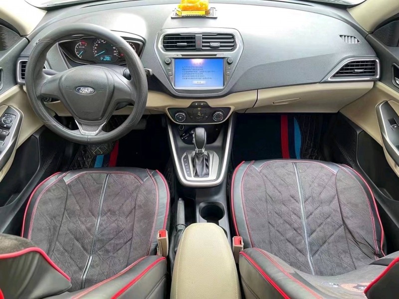 枣庄16年福特福睿斯2