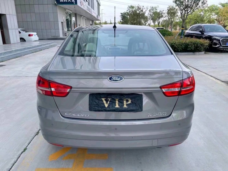 枣庄16年福特福睿斯3