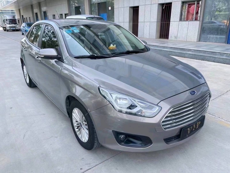 枣庄16年福特福睿斯9