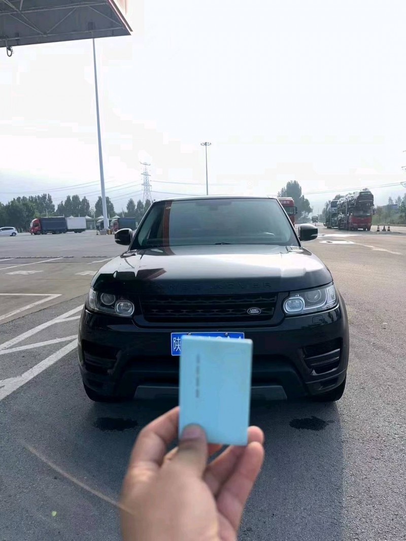 枣庄18年路虎揽胜1