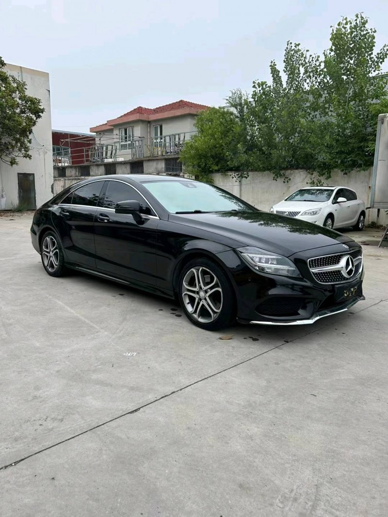 徐州16年奔驰CLS3