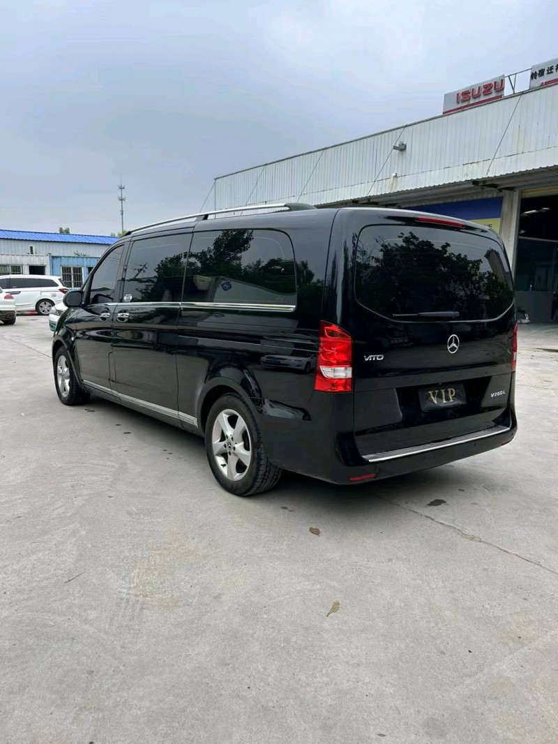 徐州20年奔驰威霆7