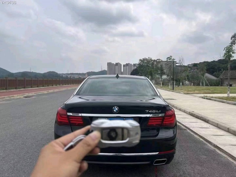 珠海14年宝马7系2