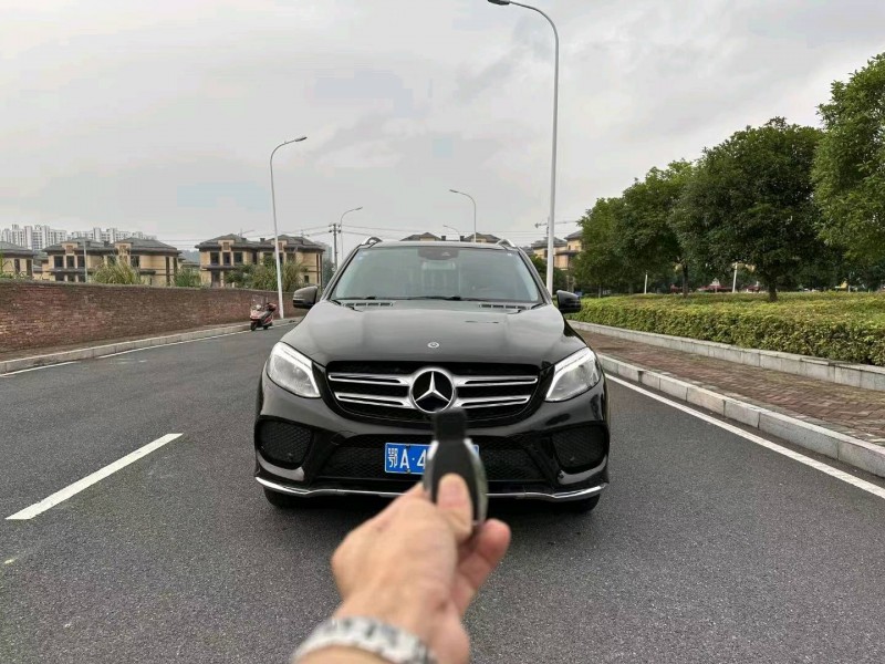 深圳19年奔驰GLE1