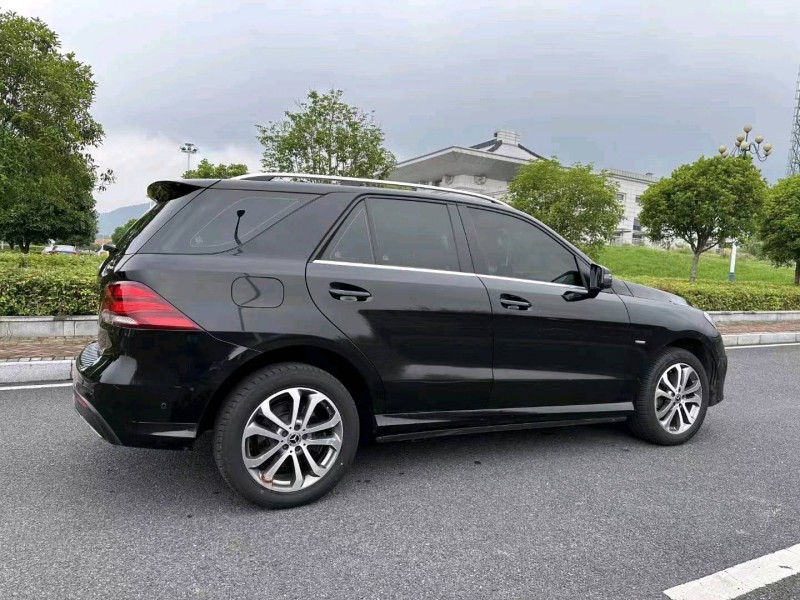 深圳19年奔驰GLE3