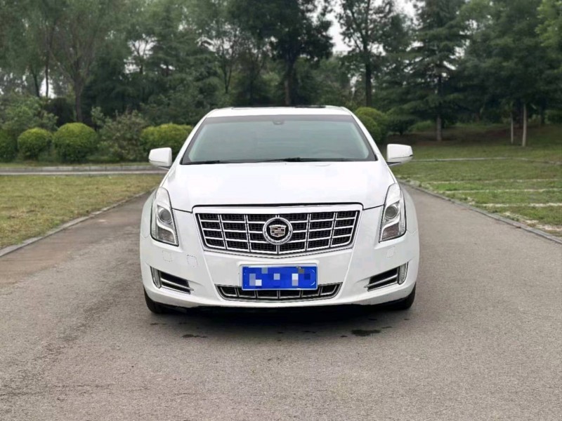 东营14年凯迪拉克XTS1