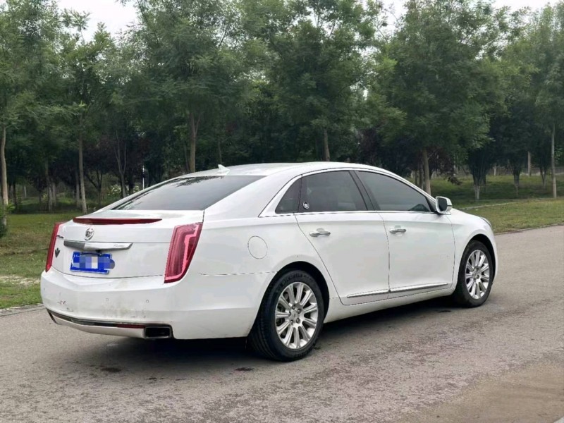 东营14年凯迪拉克XTS4