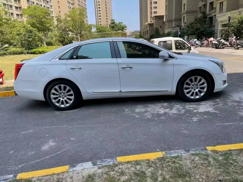 徐州16年凯迪拉克XTS8