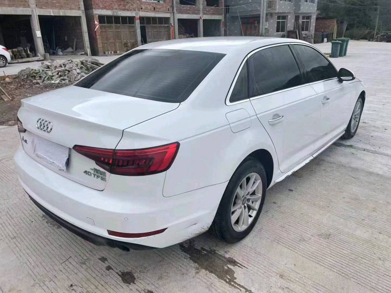 嘉兴17年奥迪A4L4