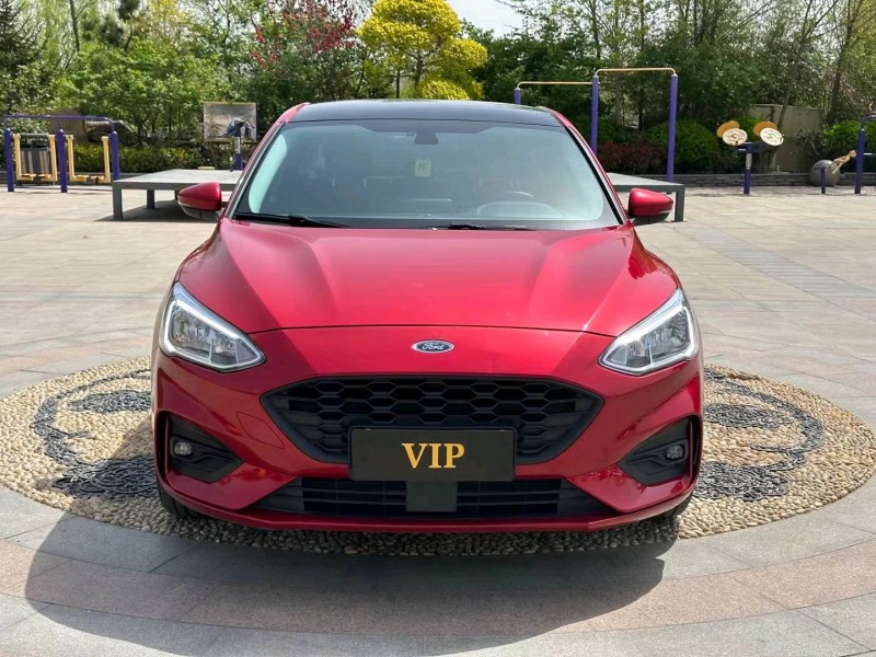 青岛20年福特福克斯1