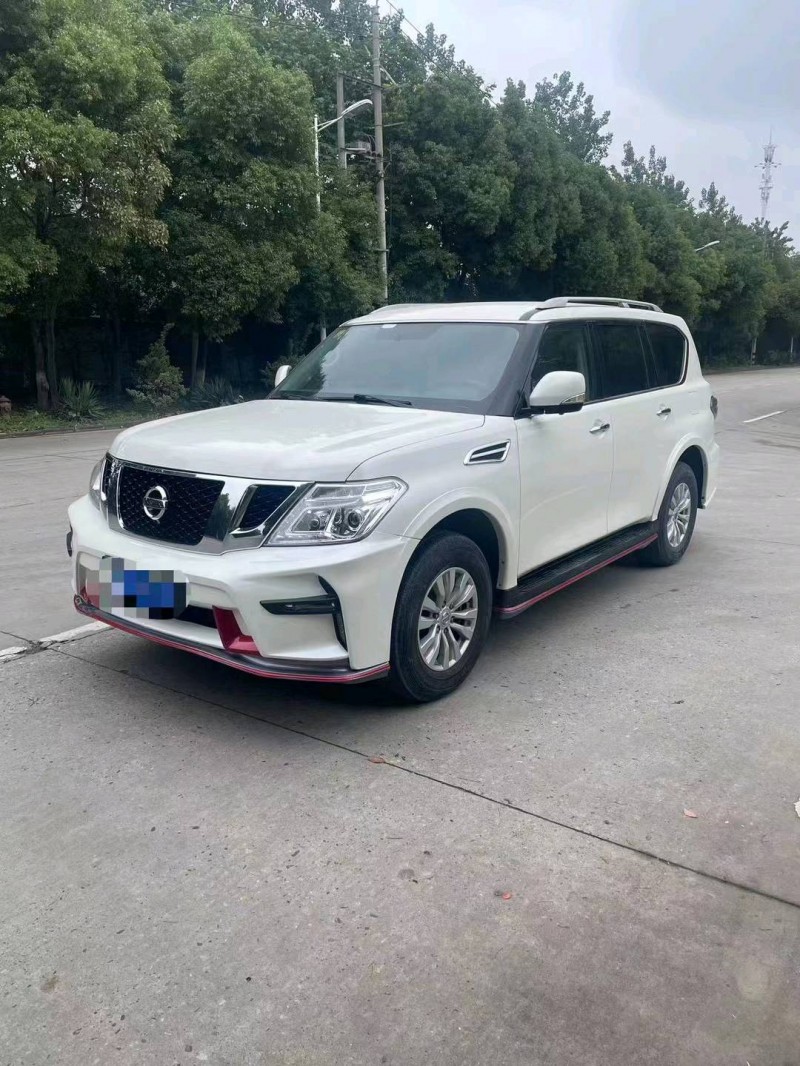 苏州19年日产途乐2
