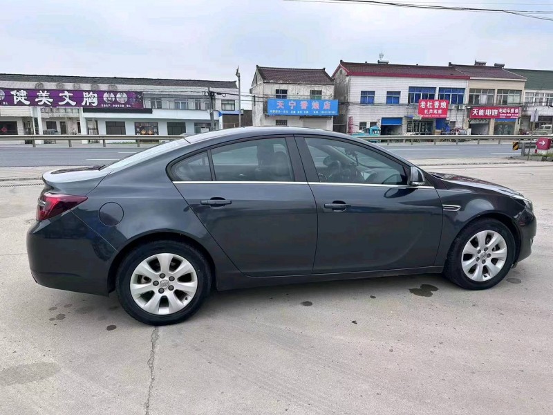 徐州16年别克君威4