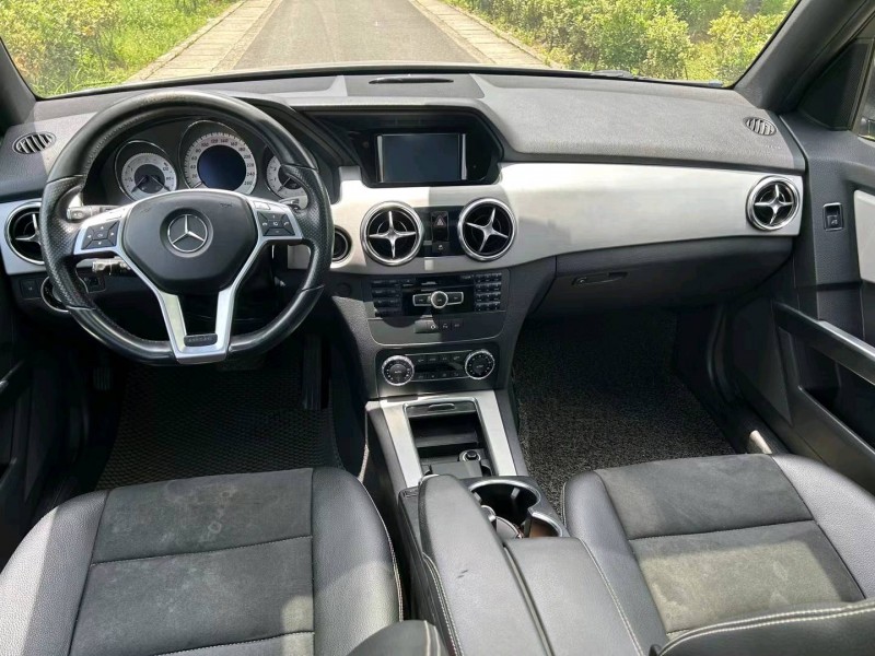 嘉兴14年奔驰GLK6