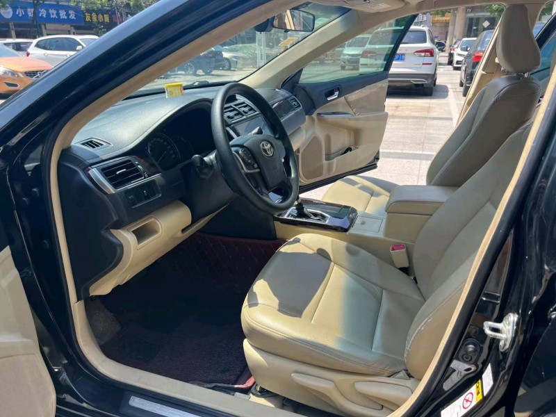 常州17年丰田凯美瑞8