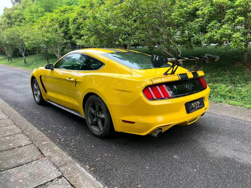 嘉兴15年福特野马8