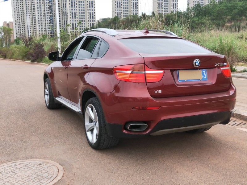 成都10年宝马X64