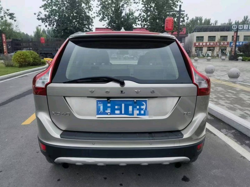 邯鄲12年沃爾沃XC609