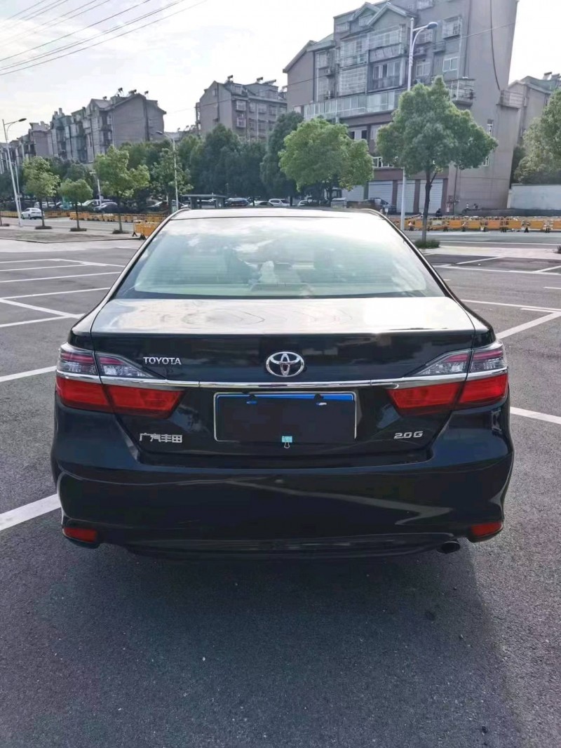 淮南16年丰田凯美瑞5